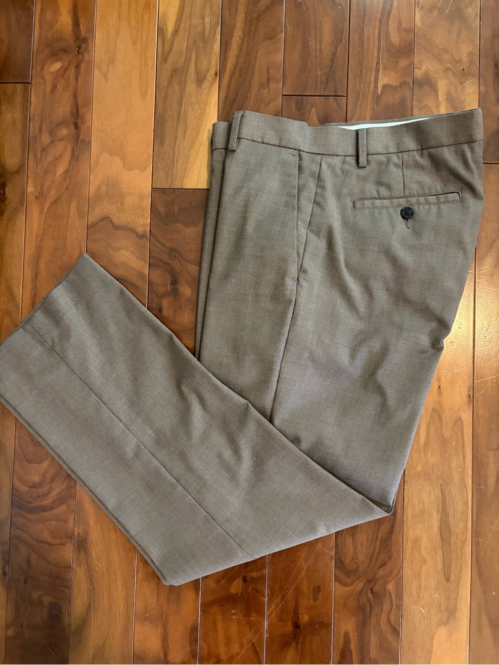 Murano Men’s light brown dress pants 32 x 30